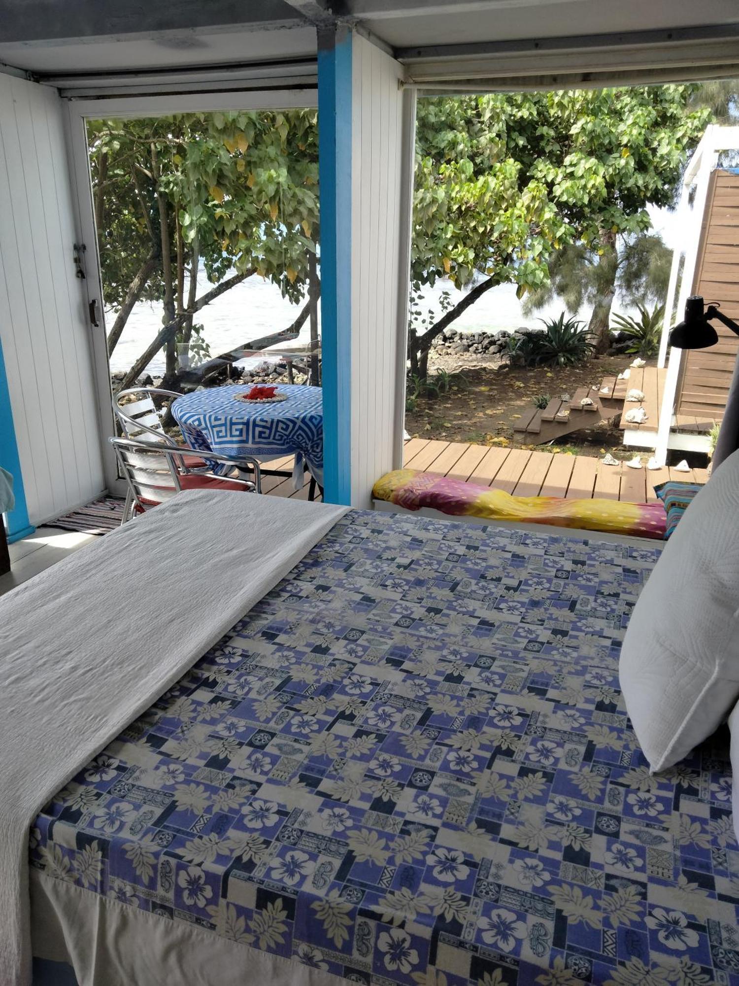 Bungalow Vue Lagon 180 Degre, La Maison Bleue Муреа Экстерьер фото